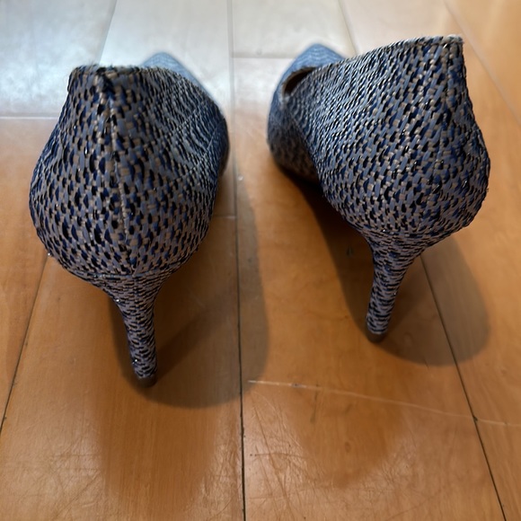NWOT Alfani Beautiful & Classic heel Navy Blue/Powdered Blue/White/Silver Woven - Picture 5 of 7